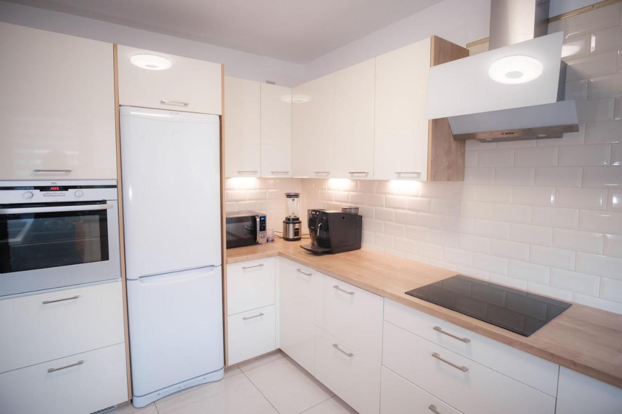 Fredry 15F Apartment Krakow Luaran gambar