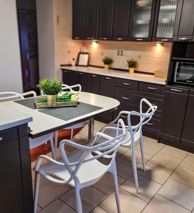 Fredry 15F Apartment Krakow Luaran gambar